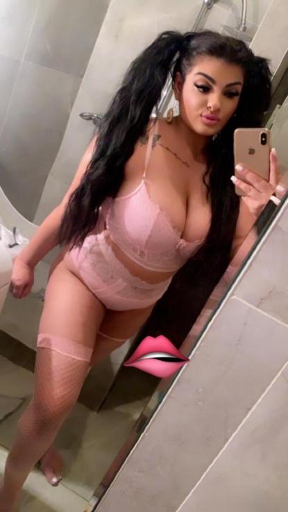 Viktoria Lux - Bild 8 von 9